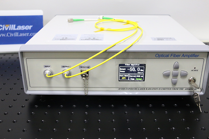 10 Watt C-Band EDFA Polarization-Maintaining Amplifier 40dBm High-Power PM Optical Amplifier EYDFA-C-HP-BA-40-PM-B Desktop Type 